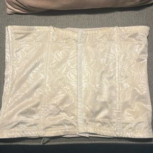 Maiden form boned corset strapless